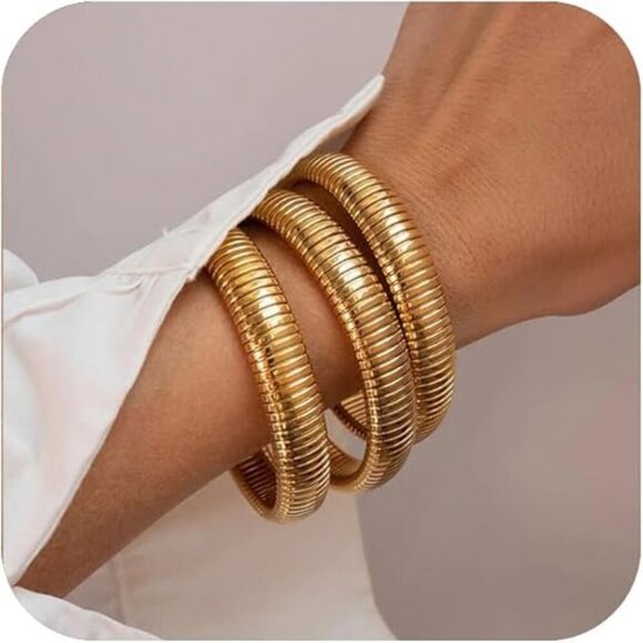 Jewelry - Women's Gold Stack Tarnish Free Bangle Set of 3 Chunky Bangle Bracelets